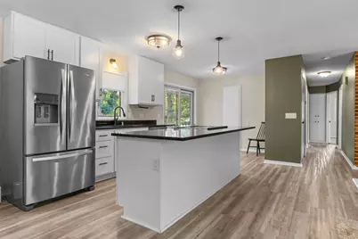 5375 Matterhorn Drive NE, Fridley, MN 55421 - Photo 2