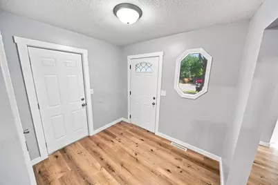 6009 25th Ave NW, Rochester, MN 55901 - Photo 2