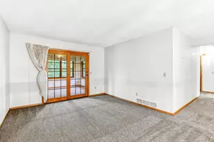 8649 Emerson Ave N, Brooklyn Park, MN 55444 - Photo 10