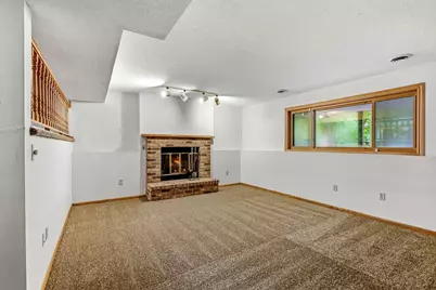 8649 Emerson Avenue N, Brooklyn Park, MN 55444 - Photo 28