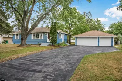 7208 Florida Avenue N, Brooklyn Park, MN 55428 - Photo 1