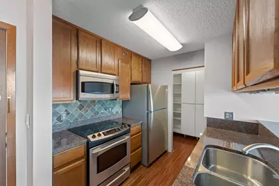433 S 7th Street #2308, Minneapolis, MN 55415 - Photo 1