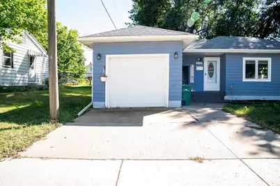 124 E Emory Street, Tracy, MN 56175 - Photo 4