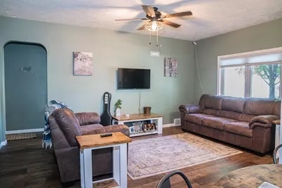 124 E Emory Street, Tracy, MN 56175 - Photo 10