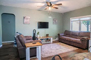 124 E Emory St, Tracy, MN 56175 - Photo 10