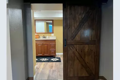 124 E Emory Street, Tracy, MN 56175 - Photo 32