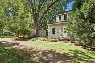 5329 Bryant St, Maple Plain, MN 55359 - Photo 2
