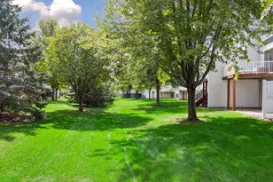 10626 Pond Curve, Woodbury, MN 55129 - Photo 26