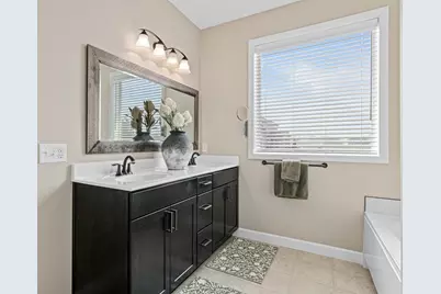 9189 Plymouth Road, Woodbury, MN 55129 - Photo 16