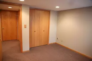 1825 Woodcrest Dr, Saint Paul, MN 55119 - Photo 30