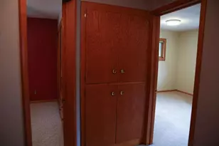 1825 Woodcrest Dr, Saint Paul, MN 55119 - Photo 20