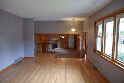 1825 Woodcrest Drive, Saint Paul, MN 55119 - Photo 16