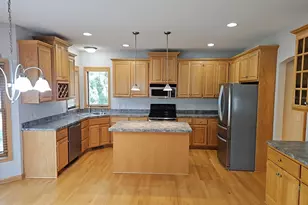 2661 116th Ave NE, Blaine, MN 55449 - Photo 8