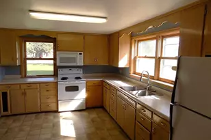 440 6th St, Lafayette, MN 56054 - Photo 6
