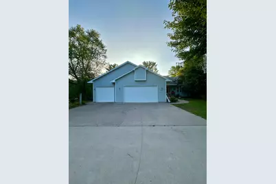 325 Willow Street, Mora, MN 55051 - Photo 4