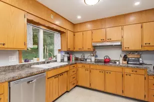 924 Ravine St, Faribault, MN 55021 - Photo 14
