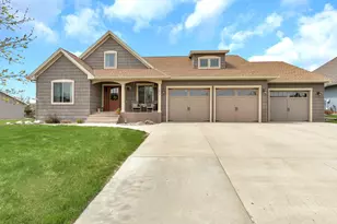 1804 4th St NE, Willmar, MN 56201 - Photo 1