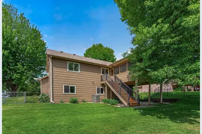 13628 Bryant Place S, Burnsville, MN 55337 - Photo 12