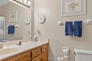 17161 S Shore Ln, Eden Prairie, MN 55346 - Photo 32
