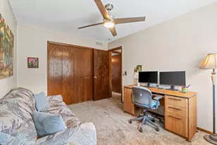 17161 S Shore Ln, Eden Prairie, MN 55346 - Photo 30