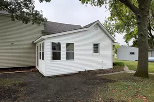 203 4th Street S, De Graff, MN 56271 - Photo 4