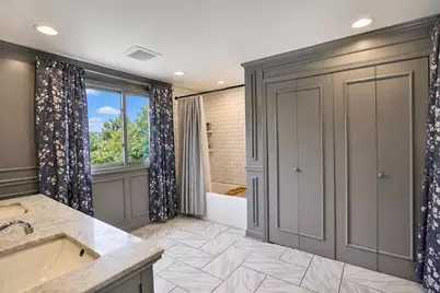 823 Memorial Parkway SW, Rochester, MN 55902 - Photo 22