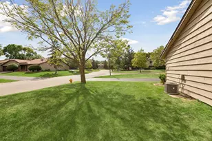 15300 40th Ave N, Plymouth, MN 55446 - Photo 18