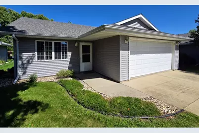 163 Ridgeview Drive, Pipestone, MN 56164 - Photo 2