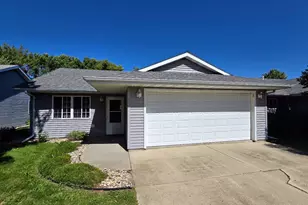 163 Ridgeview Dr, Pipestone, MN 56164 - Photo 32