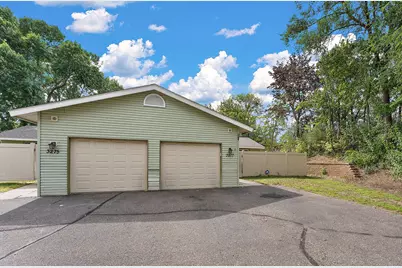3277 Cloman Way #26, Inver Grove Heights, MN 55076 - Photo 2
