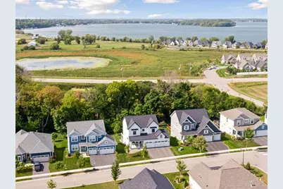 107 Maple Terrace, Waconia, MN 55387 - Photo 4