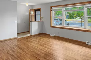 6213 Chowen Ave N, Brooklyn Center, MN 55429 - Photo 14
