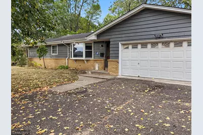 6213 Chowen Avenue N, Brooklyn Center, MN 55429 - Photo 2