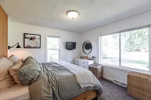 810 Hanson Rd, La Crosse, WI 54603 - Photo 14