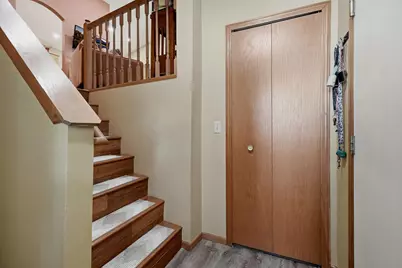 9441 Hames Avenue S, Cottage Grove, MN 55016 - Photo 6