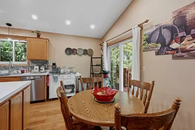 9441 Hames Avenue S, Cottage Grove, MN 55016 - Photo 14