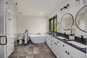 8610 Valley View Ct, Chanhassen, MN 55317 - Photo 28