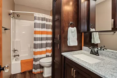 8610 Valley View Court, Chanhassen, MN 55317 - Photo 34