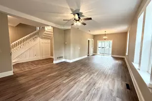 109 W Bridge St, Redwood Falls, MN 56283 - Photo 1