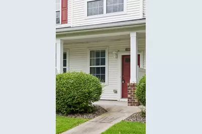 11323 Chisholm Circle NE #D, Blaine, MN 55449 - Photo 4
