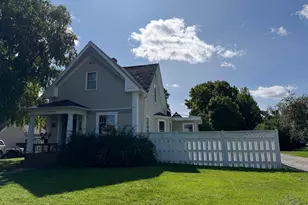 308 Center St E, Roseau, MN 56751 - Photo 1