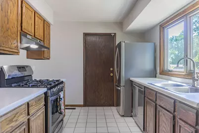 110105 Arboretum Way, Chaska, MN 55318 - Photo 16