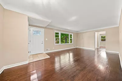 14925 Deerwood Drive, Burnsville, MN 55306 - Photo 2
