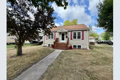 1009 19th Street N, Moorhead, MN 56560 - Photo 1