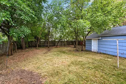 6333 52nd Avenue N, Crystal, MN 55428 - Photo 14