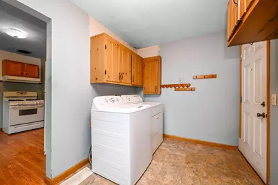 6333 52nd Avenue N, Crystal, MN 55428 - Photo 8