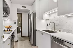 1200 Nicollet Mall, Minneapolis, MN 55403 - Photo 14