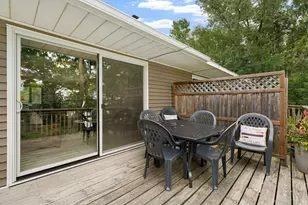 6960 French Lake Ct, Faribault, MN 55021 - Photo 10