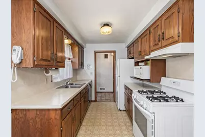 6314 Vincent Avenue S, Richfield, MN 55423 - Photo 10