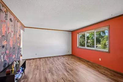 11840 Vintage Street NW, Coon Rapids, MN 55433 - Photo 8